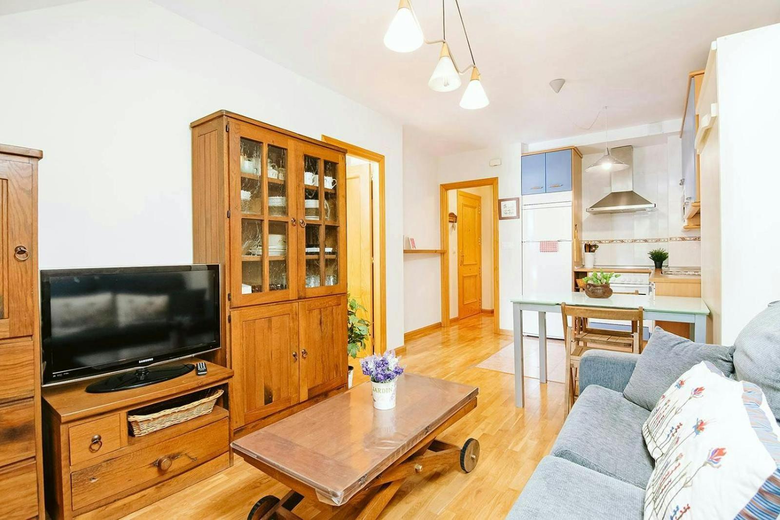 Casa Begona - Wifi Sencillo Y Acogedor Appartement Sallent de Gállego Buitenkant foto