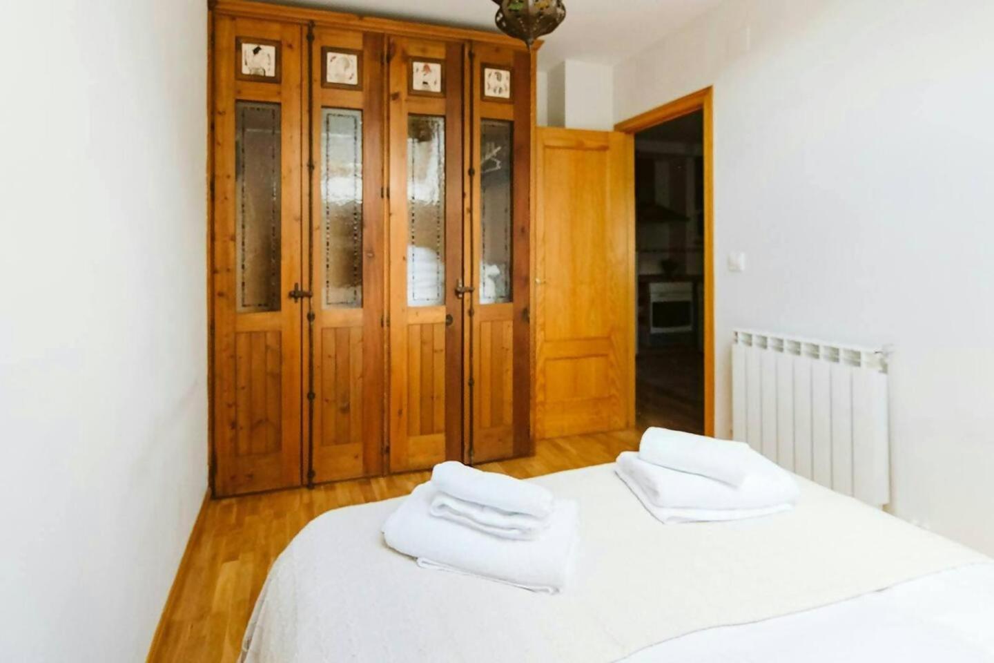 Casa Begona - Wifi Sencillo Y Acogedor Appartement Sallent de Gállego Buitenkant foto